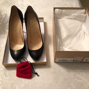 Woman’s black Christian Louboutin shoes size 38